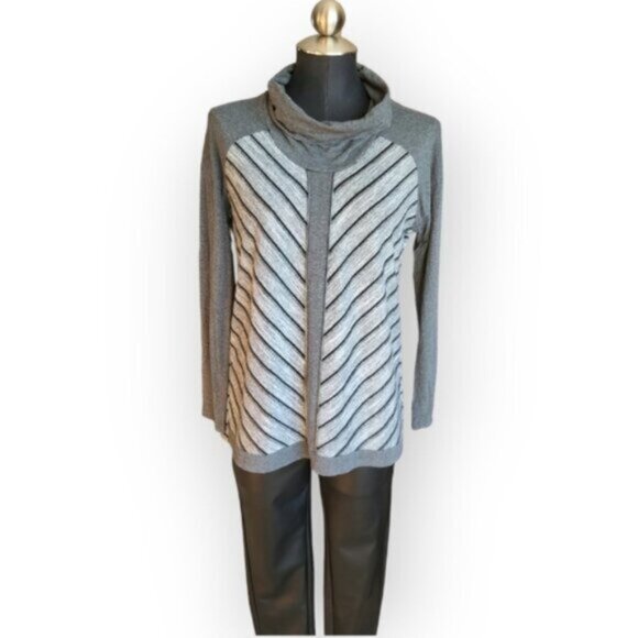 Picadilly Silver Stripe Tunic Top Sz Medium - Picture 5 of 5